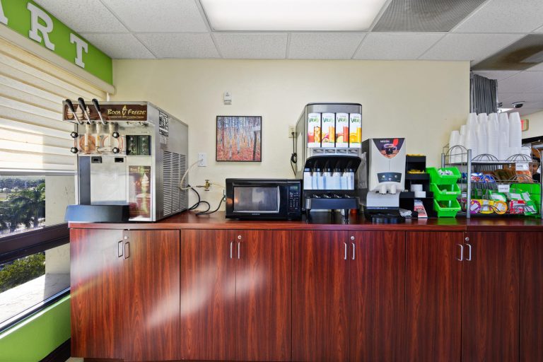 3600 Red Rd Miramar FL 33025 large 031 025 DSC 7147 1500x1000 72dpi